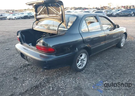 1995 Geo Prizm Lsi z USA, uszkodzony, nr VIN 1Y1SK5268SZ092387